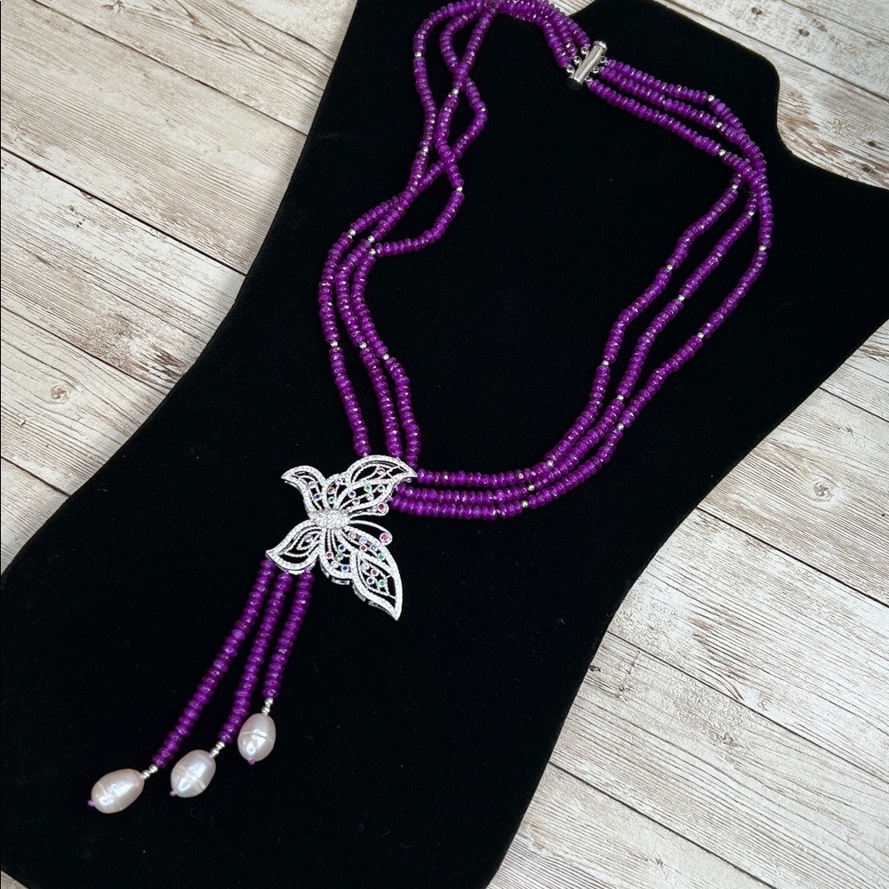 Elegant Purple Gemstone or Crystal Necklace with Silver Butterfly Pendant - Picture 2 of 7
